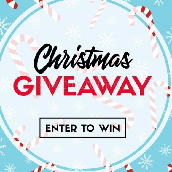 Brandy Melville Other - 🎄CHRISMTAS GIVEAWAY!!!🎄